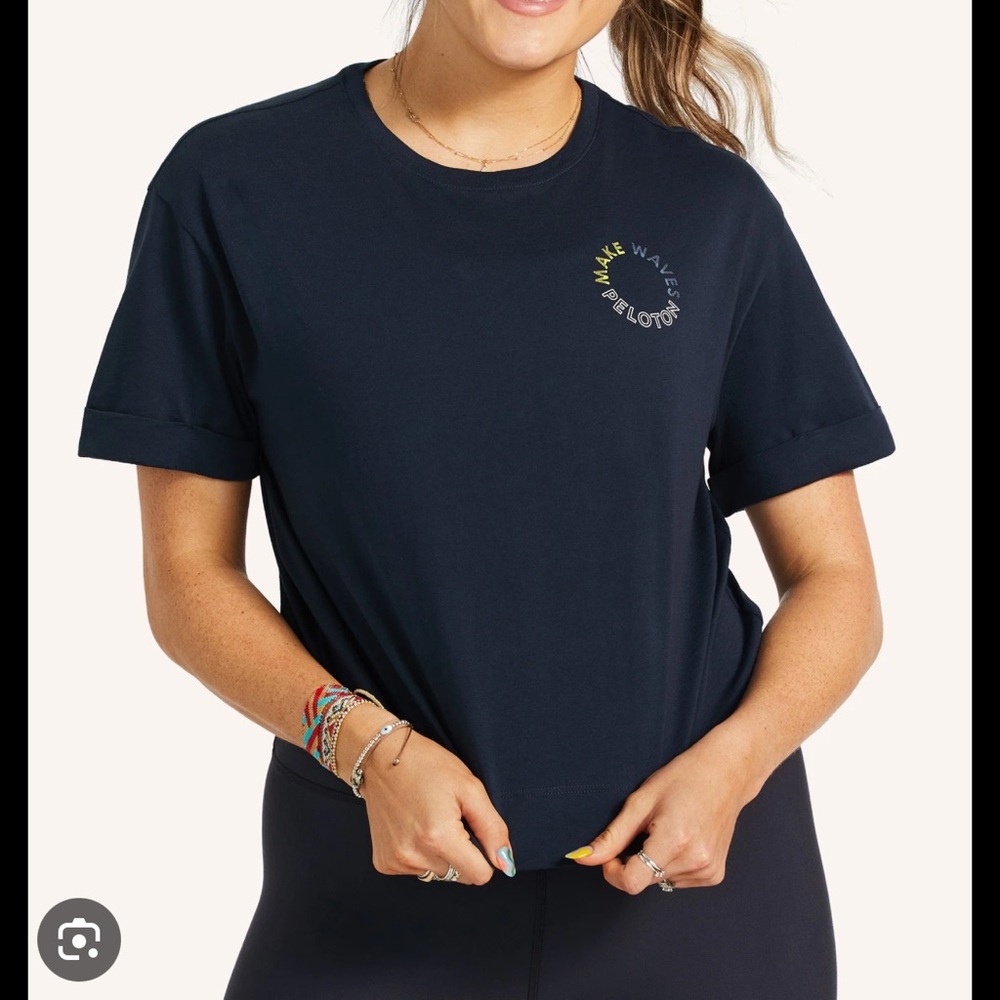 Peloton Rolled short sleeve tshirt navy